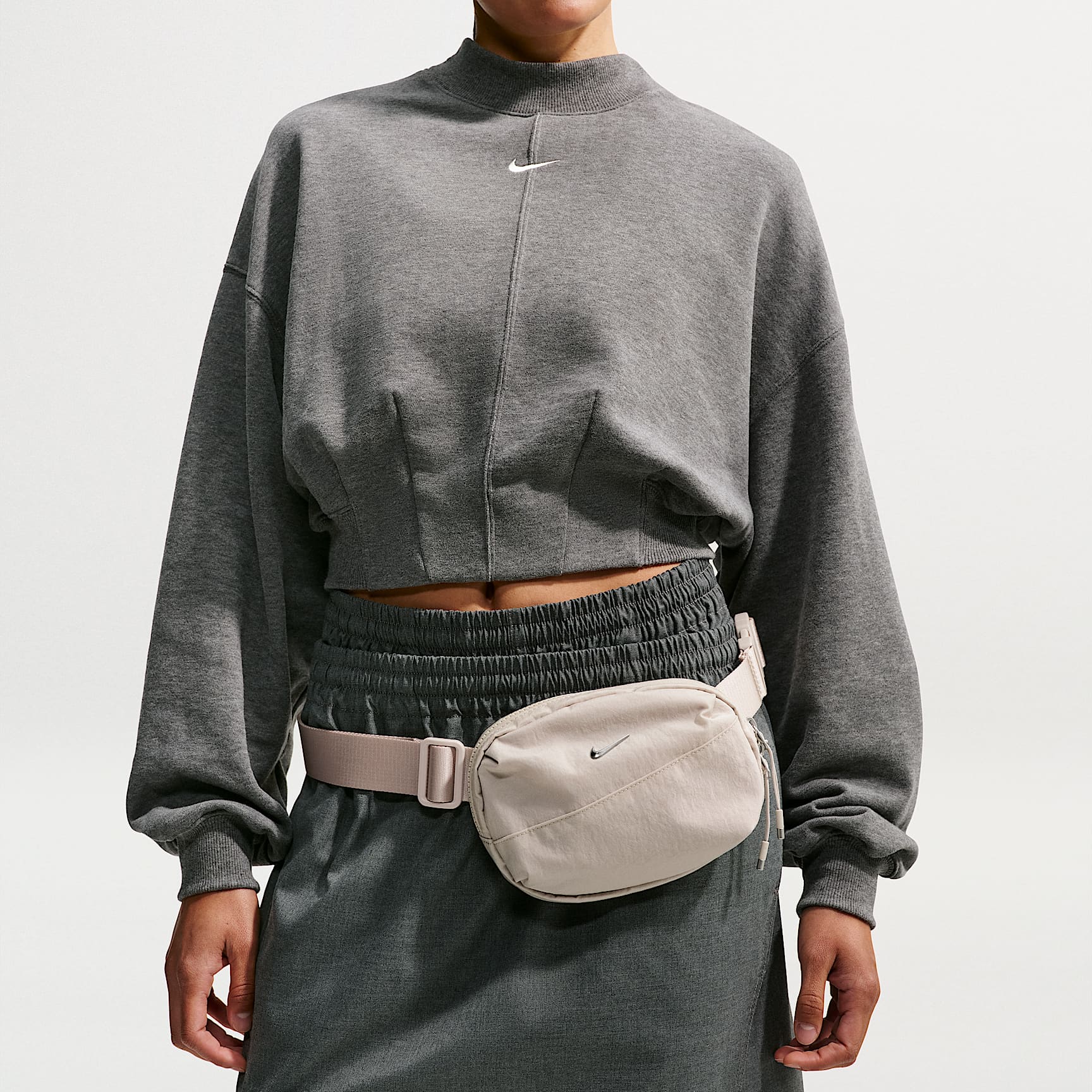Nike Aura Crossbody Bag (2L). Nike.com